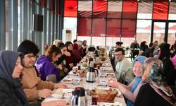 Osmangazi’de engelli bireyler ve aileleri kahvaltıda buluştu