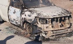 Pakistan'da güvenlik güçlerine yönelik silahlı ve bombalı saldırı: 5 ölü