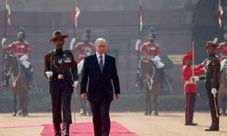 Putin, Hindistan’da resmi törenle karşılandı