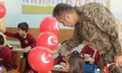 Şırnak Emniyet Müdürü Sazak’tan öğrencilere sürpriz