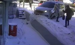 Tatvan'da kayan araç facianın eşiğinden döndü