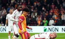Trendyol Süper Lig: Galatasaray: 2 - Samsunspor: 0 (İlk yarı)