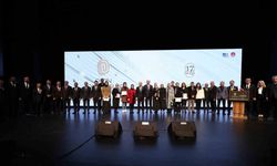 Vali Akın ve Başkan Altay, 17. Altın Dokunuşlar Festivali’ni ve Gazze Hayır Panayırı’nı açtı