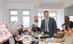 Vali Sözer "Halk eğitimi faaliyetleri toplumsal kalkınmaya da önemli katkılar sunuyor"