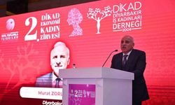 Vali Zorluoğlu ekonomi zirvesinde konuştu: "Kadınları yok sayan kalkınma başarılı olamaz"