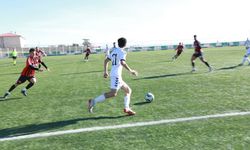 Van 1. Amatör Ligi B Grubu: Erciş Örenespor: 2 - İpekyolu Belediyesi Gençlikspor: 3