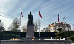 Yediler içtiler, sokakta çöplerini bıraktılar