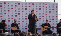 Yılmaz, lise ve üniversite öğrencileri ile buluştu