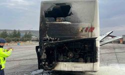 Yolcu otobüsü seyir halindeyken yangın çıktı