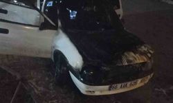 Yozgat’ta otomobil alevlere teslim oldu