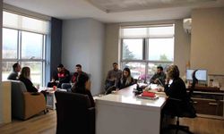 112 Acil Çağrı Merkezi'nde değerlendirme toplantısı gerçekleştirildi