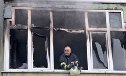 5 katlı apartmanda yangın paniği: 8 kişi itfaiye ekiplerince kurtarıldı