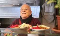 60 yıllık lezzet mirası: Uzun Çarşı'nın ciğer ustası gastronomi turizmine katkı sunuyor