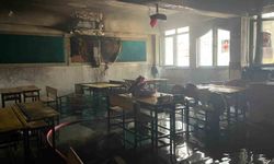 Alanya'da ilkokul sınıfının klima ünitesinde çıkan yangın korkuttu