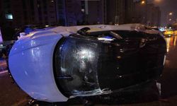 Aşırı hız ve alkol kazaya neden oldu: Sancaktepe'de otomobil takla attı