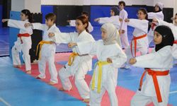 Başiskele'de binlerce gence eğitim ve spor imkanı