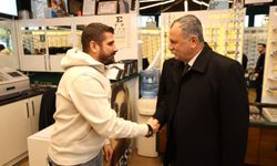 Başkan Balaban esnafı dinlemeye devam ediyor