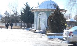 Başkentteki su kesintisine vatandaşlardan tepki