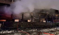 Batman'da kafe yangını: İş yeri kullanılamaz hale geldi