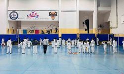 Bilecik'te koruma altındaki çocuklara kuşak bağlama sürprizi