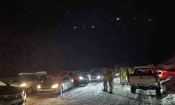 Bitlis-Baykan yolu ulaşıma kapandı, 3 saat sonra kontrollü açıldı