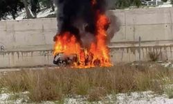 Bursa'da otomobil alev topuna döndü