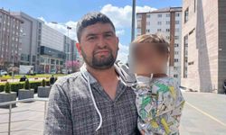 Çocuklarının birinin elinde sigara, diğerinde alkol şişesi olan anne beraat etti