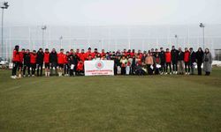 CÜ Vakfı Okulları, Yiğidoları antrenmanda ziyaret etti