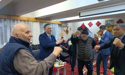 Edirne'de huzurevinde sıra gecesi: Gönüller bir oldu, yüzler güldü