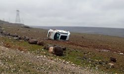 Gercüş'te araç takla attı, sürücü yara almadan kurtuldu