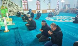 Hisarcık'ta '2026'ya Huzurda Başlıyoruz' temalı sabah namazı buluşması