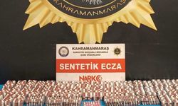 Hoparlörde binlerce uyuşturucu hap ele geçirildi: 2 tutuklama
