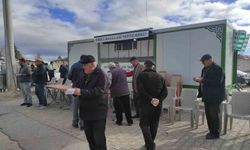 Hüyük'te hayırseverler taziye aracı yaptırdı