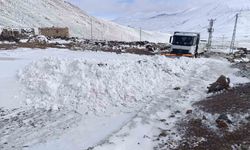 Iğdır'da karla mücadele çalışmaları aralıksız sürüyor