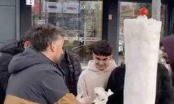 İnegöl'de döner ustasından 'kardan döner' ikramı