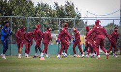 İstanbulspor maçı hazırlıklarını tamamlayan Trabzonspor İstanbul'a gitti