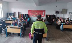 Jandarmadan öğrencilere trafik eğitimi