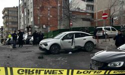 Kağıthane'de araca yönelik silahlı saldırı: 1 ağır yaralı