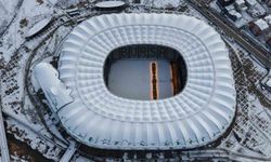 Karla kaplı Timsah Arena Stadyumu böyle görüntülendi