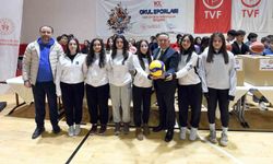 Kastamonu'da spor kulüpleri ve okullara 7 milyon TL değerinde malzeme desteği