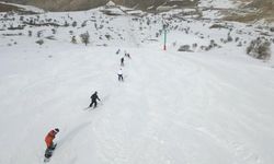 Kop Kayak Merkezi'nde kayak sezonu yarın başlıyor