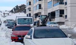 Kulp'ta dondurucu soğuklar hayatı durma noktasına getirdi