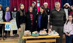 Kütahya Akşemsettin Kız Anadolu İmam Hatip Lisesinde bilim tatlıya dönüştü