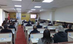 Mavi Bayrak ve Yeşil Anahtar Programları Bilgilendirme Toplantısı KUTO'da yapıldı