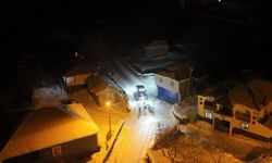 Muş'ta 303 köy yolu ulaşıma kapandı