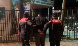 Polise sahte kimlik gösteren şüphelinin 128 suçtan arandığı ortaya çıktı