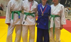 Salihli'nin yıldız judocuları il birinciliğinde madalyaları topladı