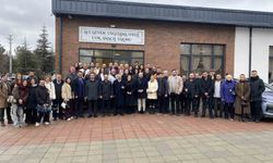 Vali Aksoy, basın mensuplarıyla vedalaştı