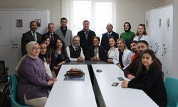 Vali Aydoğdu, öğretmenlerin emeklerine teşekkür etti