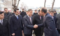 Vali Taşolar, görevine başladı